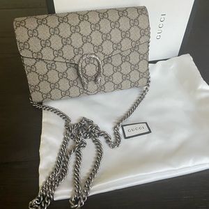 Gucci Dionysus Wallet on a chain